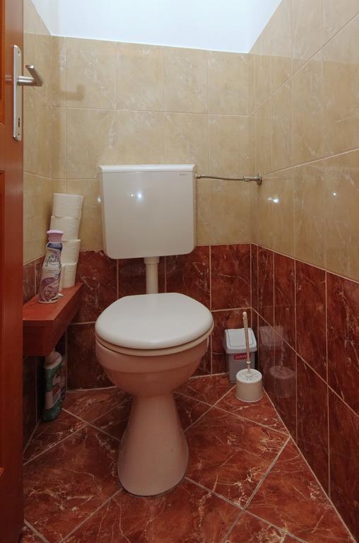 Bíbor Apartman Gyula Exteriér fotografie
